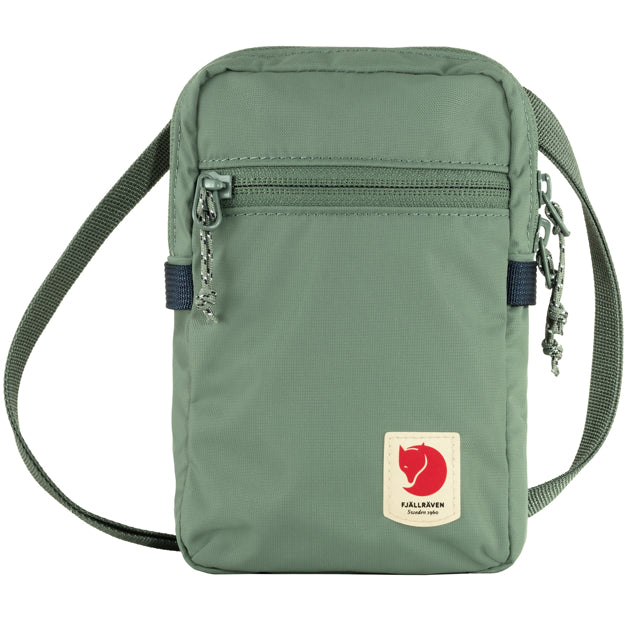Everyday Outdoor High Coast Pocket for Organizing and Carrying Personal and Travel Essentials