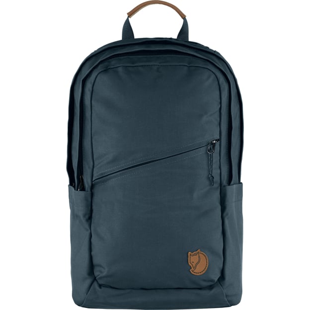 Trail and Travel Räven 20 for Carrying Hiking Travel School and Daily Essentials